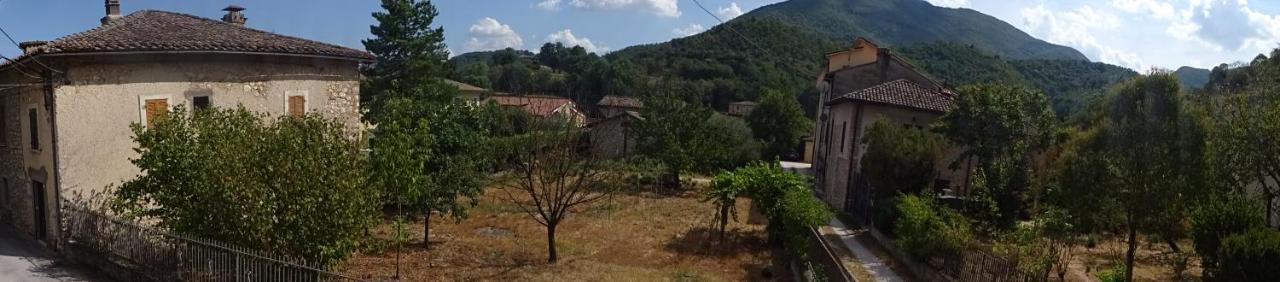 La Bottega Del Fabbro Affitto Breve Villa Contigliano Eksteriør bilde