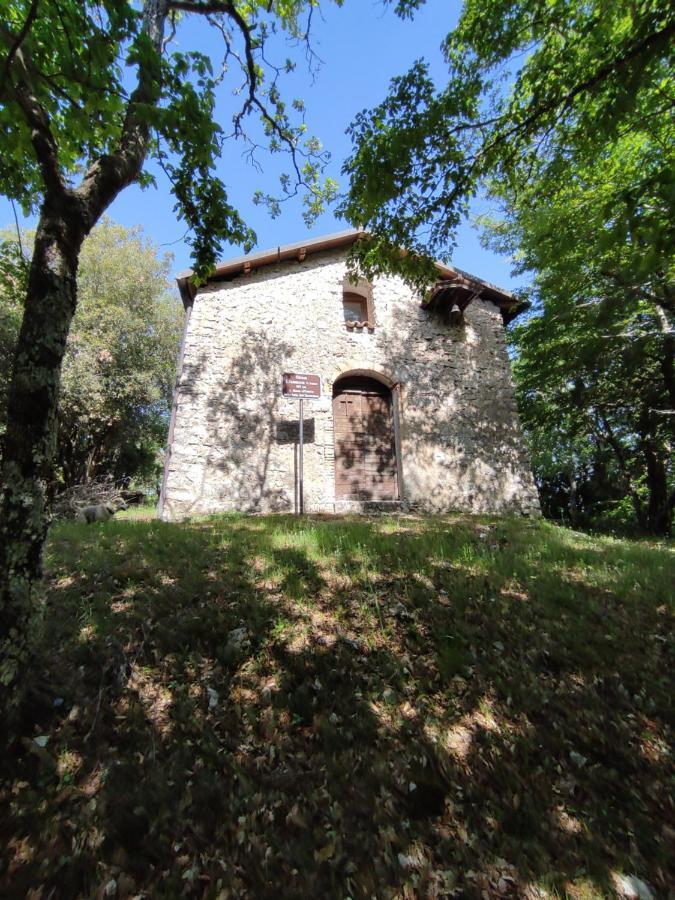 La Bottega Del Fabbro Affitto Breve Villa Contigliano Eksteriør bilde